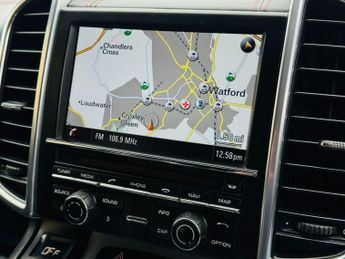 PORSCHE CAYENNE 4.8 GTS SUV 5dr Petrol TiptronicS 4WD Euro 5 (s/s) (420 ps)