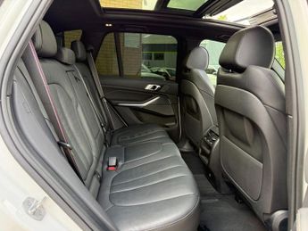 BMW X5 3.0 M50d SUV 5dr Diesel Auto xDrive Euro 6 (s/s) (400 ps)