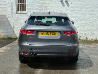 JAGUAR F-PACE 2.0 D180 Prestige SUV 5dr Diesel Auto AWD Euro 6 (s/s) (180 ps)