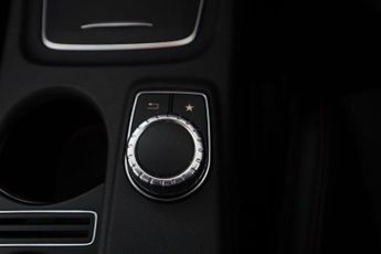 MERCEDES-BENZ CLA 1.6 CLA200 AMG Line Night Edition (Plus) Shooting Brake 7G-DCT E