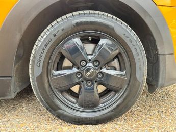MINI HATCH 1.5 Cooper Hatchback 3dr Petrol Auto Euro 6 (s/s) (136 ps)