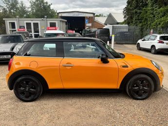 MINI HATCH 1.5 Cooper Hatchback 3dr Petrol Auto Euro 6 (s/s) (136 ps)