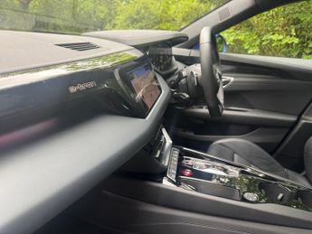 AUDI E-TRON GT 93.4kWh Saloon 4dr Electric Auto quattro (476 ps)