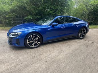 AUDI E-TRON GT 93.4kWh Saloon 4dr Electric Auto quattro (476 ps)