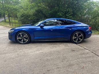 AUDI E-TRON GT 93.4kWh Saloon 4dr Electric Auto quattro (476 ps)