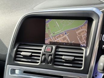 VOLVO XC60 2.4 D5 SE Lux Nav SUV 5dr Diesel Auto AWD Euro 6 (s/s) (220 ps)