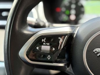 JAGUAR I-PACE 400 90kWh HSE SUV 5dr Electric Auto 4WD (400 ps)