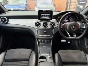 MERCEDES-BENZ CLA 2.1 CLA220d AMG Line Coupe 4dr Diesel 7G-DCT Euro 6 (s/s) (177 p