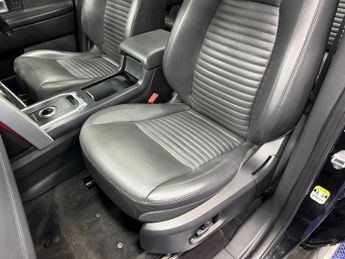 LAND ROVER DISCOVERY SPORT 2.0 Si4 HSE Luxury 7 Seater SUV 5dr Petrol Auto 4WD Euro 6 (s/s)