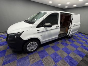 MERCEDES-BENZ EVITO 114 e 41kWh Pure Panel Van 5dr Electric Auto FWD L2 (LWB) (115 p