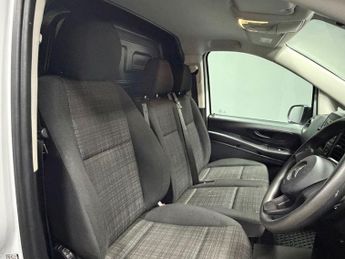 MERCEDES-BENZ EVITO 114 e 41kWh Pure Panel Van 5dr Electric Auto FWD L2 (LWB) (115 p