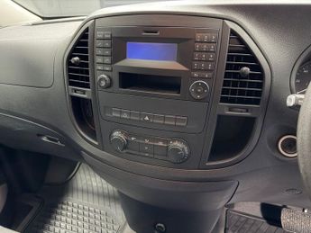 MERCEDES-BENZ EVITO 114 e 41kWh Pure Panel Van 5dr Electric Auto FWD L2 (LWB) (115 p