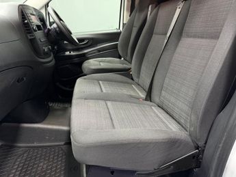 MERCEDES-BENZ EVITO 114 e 41kWh Pure Panel Van 5dr Electric Auto FWD L2 (LWB) (115 p
