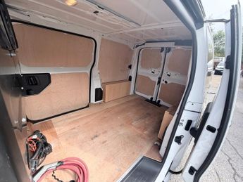 TOYOTA PROACE White 50kWh Icon electric panel van, 7,800 miles, Automatic, Tou