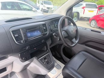 TOYOTA PROACE White 50kWh Icon electric panel van, 7,800 miles, Automatic, Tou
