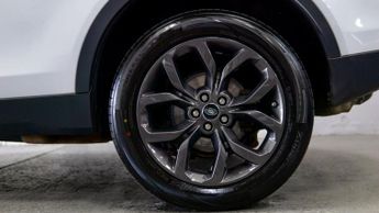 LAND ROVER DISCOVERY SPORT 2.0 TD4 Landmark SUV 5dr Diesel Auto 4WD Euro 6 (s/s) (180 ps)
