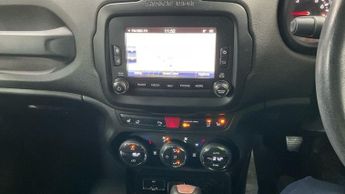 JEEP RENEGADE 1.4T MultiAirII Limited SUV 5dr Petrol DDCT Euro 6 (s/s) (140 ps