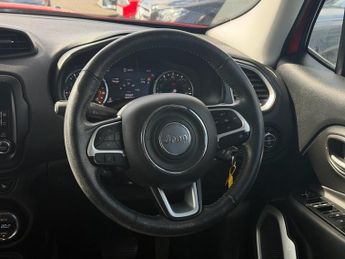 JEEP RENEGADE 1.4T MultiAirII Limited SUV 5dr Petrol DDCT Euro 6 (s/s) (140 ps