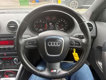 AUDI A3 2.0 TDI S line Sportback 5dr Diesel Manual Euro 4 (170 ps)