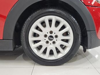MINI HATCH 1.5 Cooper D Hatchback 3dr Diesel Manual Euro 6 (s/s) (116 ps)