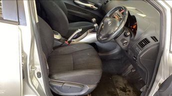 TOYOTA AURIS 1.6 VVT-i TR Hatchback 5dr Petrol Manual (166 g/km, 124 bhp)