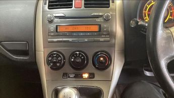 TOYOTA AURIS 1.6 VVT-i TR Hatchback 5dr Petrol Manual (166 g/km, 124 bhp)