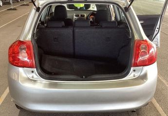 TOYOTA AURIS 1.6 VVT-i TR Hatchback 5dr Petrol Manual (166 g/km, 124 bhp)