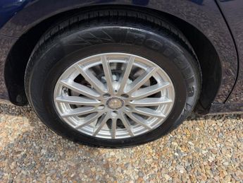 MERCEDES-BENZ C-CLASS 2.0 C200 SE Saloon 4dr Petrol 7G-Tronic+ Euro 6 (s/s) (184 ps)