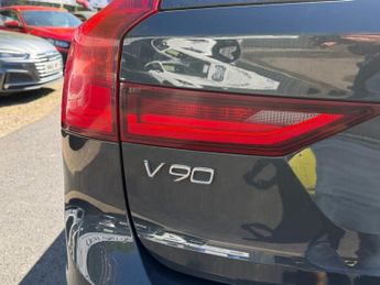 VOLVO V90 2.0 D5 Inscription Plus Estate 5dr Diesel Auto AWD Euro 6 (s/s) 