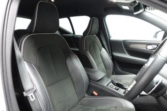 VOLVO XC40 2.0 T5 R-Design SUV 5dr Petrol Auto AWD Euro 6 (s/s) (247 ps)