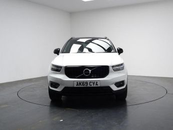 VOLVO XC40 2.0 T5 R-Design SUV 5dr Petrol Auto AWD Euro 6 (s/s) (247 ps)