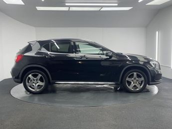 MERCEDES-BENZ GLA 2.1 GLA220d AMG Line (Executive) SUV 5dr Diesel 7G-DCT 4MATIC Eu