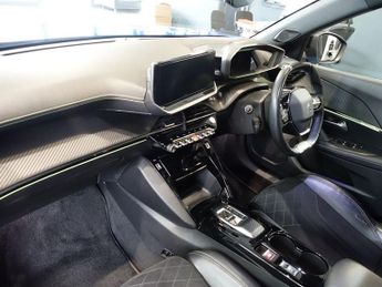 PEUGEOT E-2008 50kWh GT Premium SUV 5dr Electric Auto (136 ps)