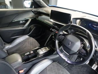 PEUGEOT E-2008 50kWh GT Premium SUV 5dr Electric Auto (136 ps)