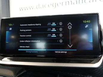 PEUGEOT E-2008 50kWh GT Premium SUV 5dr Electric Auto (136 ps)