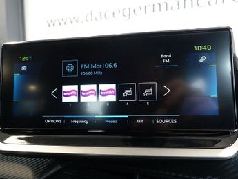 PEUGEOT E-2008 50kWh GT Premium SUV 5dr Electric Auto (136 ps)