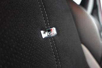 TOYOTA YARIS 1.5 VVT-h GR SPORT Hatchback 5dr Petrol Hybrid E-CVT Euro 6 (s/s