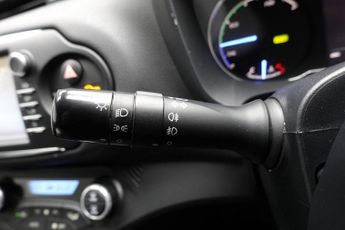 TOYOTA YARIS 1.5 VVT-h GR SPORT Hatchback 5dr Petrol Hybrid E-CVT Euro 6 (s/s