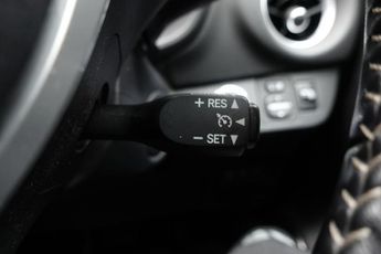 TOYOTA YARIS 1.5 VVT-h GR SPORT Hatchback 5dr Petrol Hybrid E-CVT Euro 6 (s/s