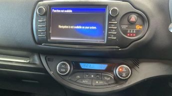 TOYOTA YARIS 1.5 VVT-h GR SPORT Hatchback 5dr Petrol Hybrid E-CVT Euro 6 (s/s