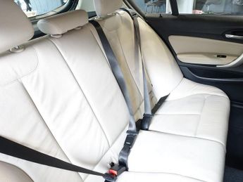BMW 1 SERIES 1.5 118i SE Hatchback 5dr Petrol Auto Euro 6 (s/s) (136 ps)