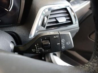 BMW 1 SERIES 1.5 118i SE Hatchback 5dr Petrol Auto Euro 6 (s/s) (136 ps)