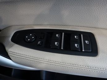 BMW 1 SERIES 1.5 118i SE Hatchback 5dr Petrol Auto Euro 6 (s/s) (136 ps)
