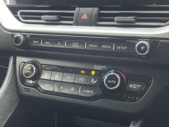 KIA NIRO 1.6 GDi 3 SUV 5dr Petrol Hybrid DCT Euro 6 (s/s) (139 bhp)