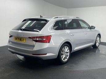 SKODA SUPERB 1.4 TSI iV 13kWh SE Technology Estate 5dr Petrol Plug-in Hybrid 
