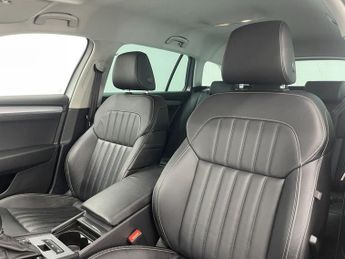 SKODA SUPERB 1.4 TSI iV 13kWh SE Technology Estate 5dr Petrol Plug-in Hybrid 
