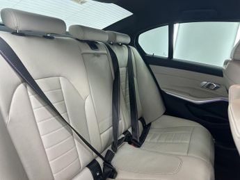 BMW 3 SERIES 2.0 320i M Sport Plus Edition Saloon 4dr Petrol Auto Euro 6 (s/s