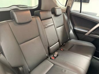 TOYOTA RAV4 2.5 VVT-h Excel SUV 5dr Petrol Hybrid CVT 4WD Euro 6 (s/s) (197 