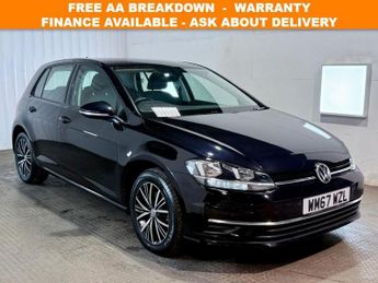 Volkswagen Golf TDi 1.6 TDI BlueMotion Tech SE Nav Hatchback 5dr Diesel Manual Euro 