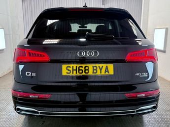 AUDI Q5 2.0 TDI 40 S line SUV 5dr Diesel S Tronic quattro Euro 6 (s/s) (